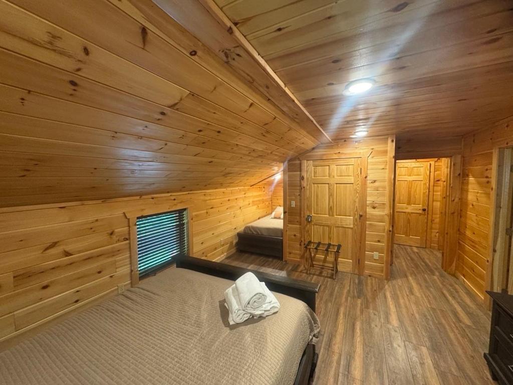 Hot Tub Fire Pit Game Room Theater Easy Access Sleeps 12 - Black Bear Lodge Pigeon Forge Ngoại thất bức ảnh